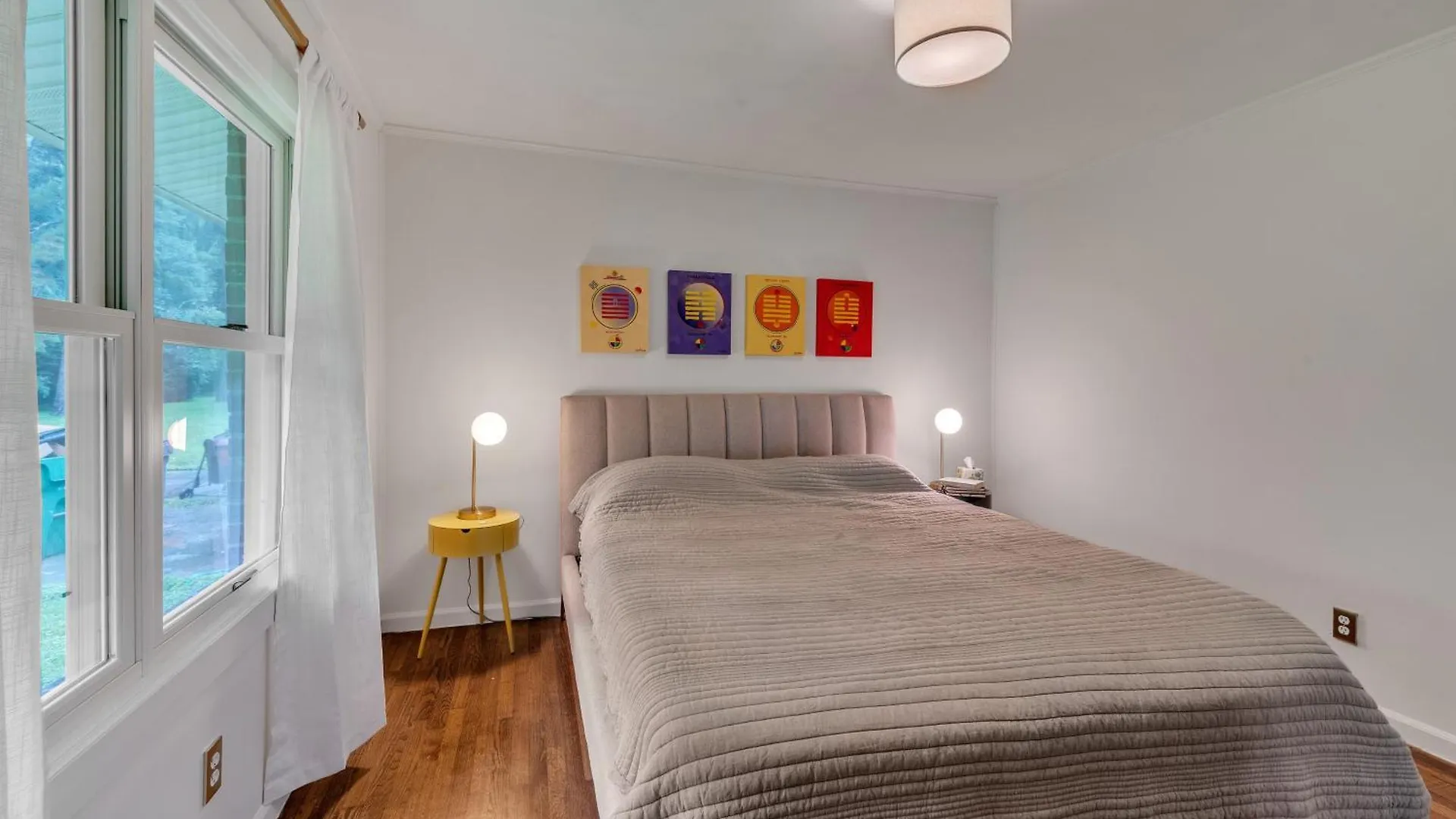Charming Mid-Century Modern Home In Shannon Park Home Charlotte Hébergement de vacances