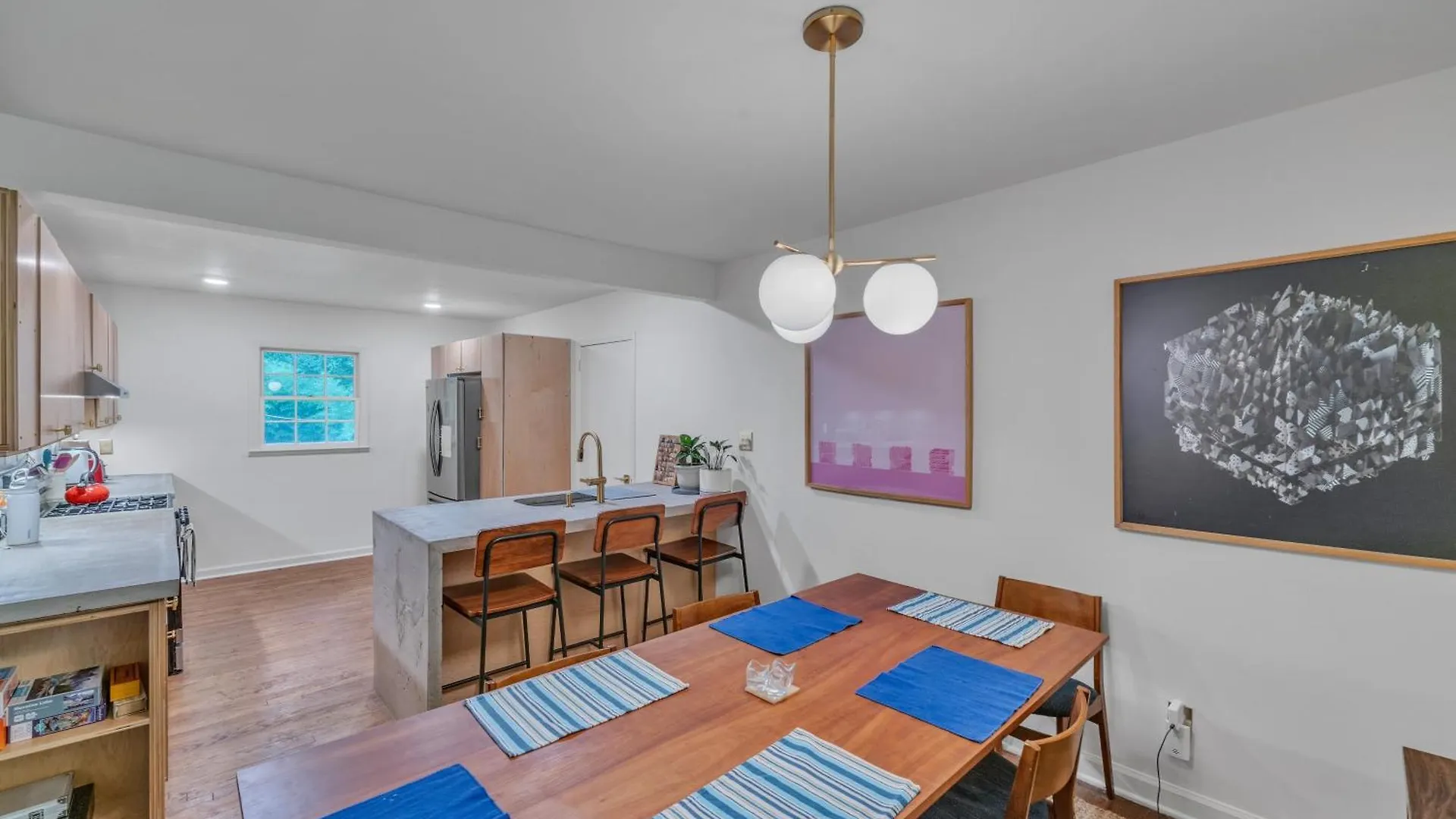 Hébergement de vacances Charming Mid-Century Modern Home In Shannon Park Home Charlotte